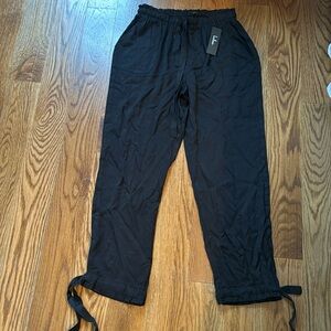 NWT Lulus draw string pants